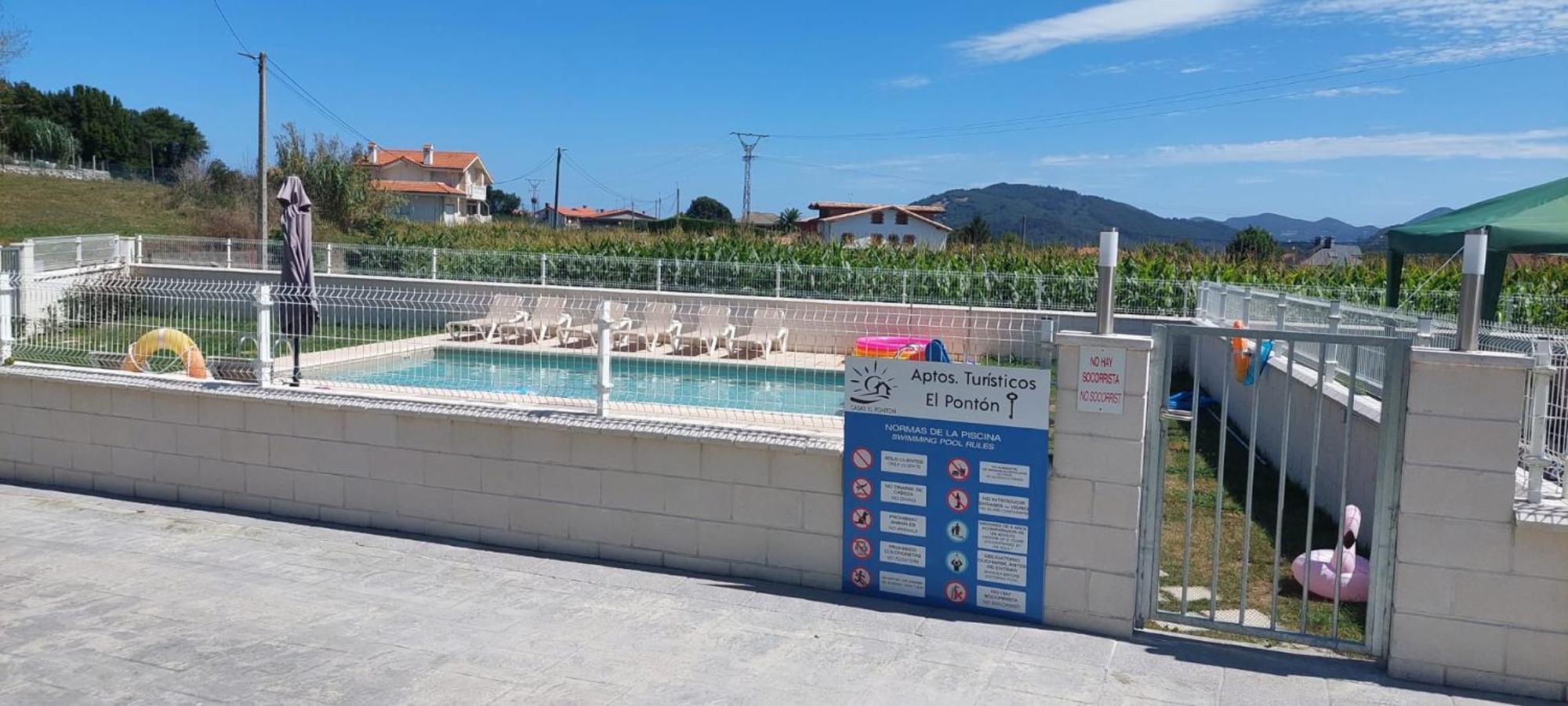 Apartamentos Turisticos El Ponton Arnuero Exteriér fotografie
