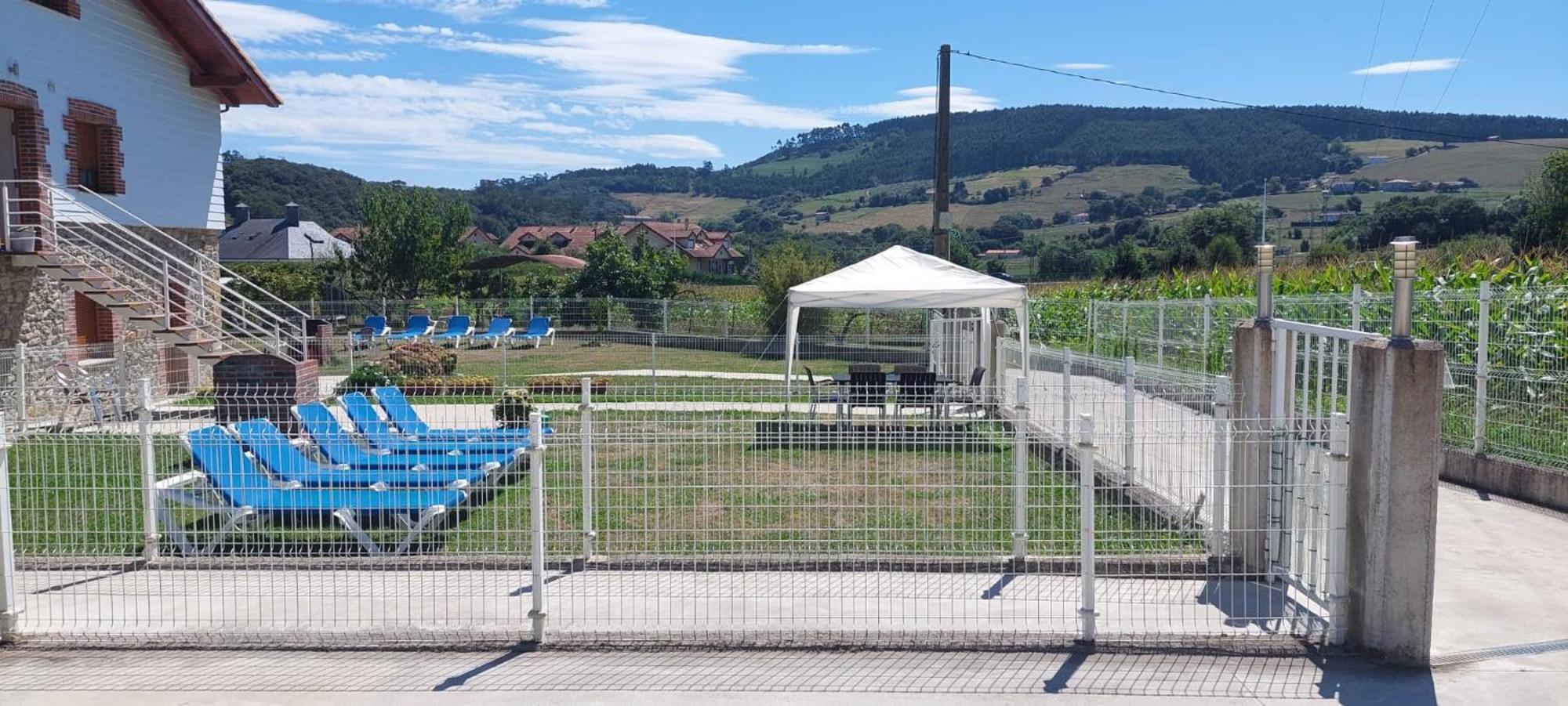 Apartamentos Turisticos El Ponton Arnuero Exteriér fotografie