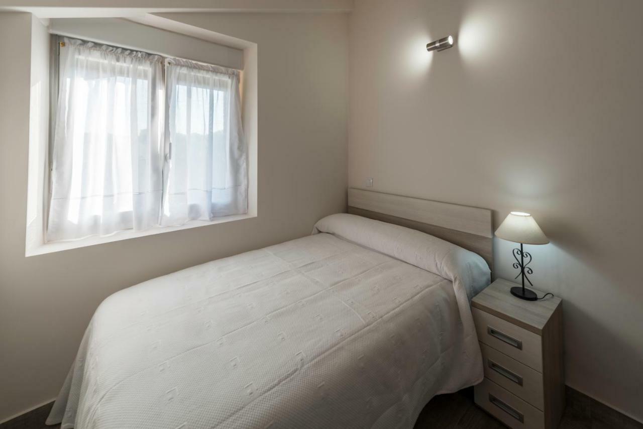 Apartamentos Turisticos El Ponton Arnuero Exteriér fotografie